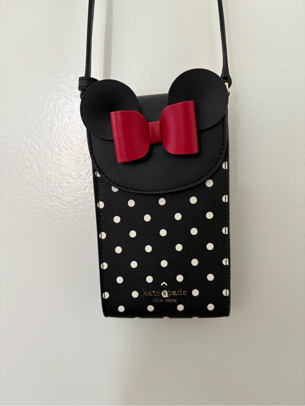 kate spade Minnie Mouse Polka Dot Crossbody - Black & White with Red Bow